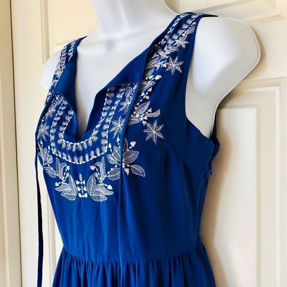 NWOT Bebe Blue High Waist Fit and Flare Embroidered Dress - Picture 4 of 16